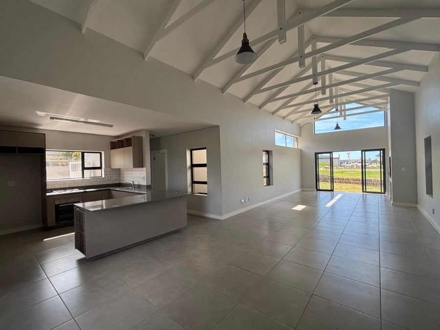 3 Bedroom Property for Sale in Hartland Lifestyle Estate Western Cape